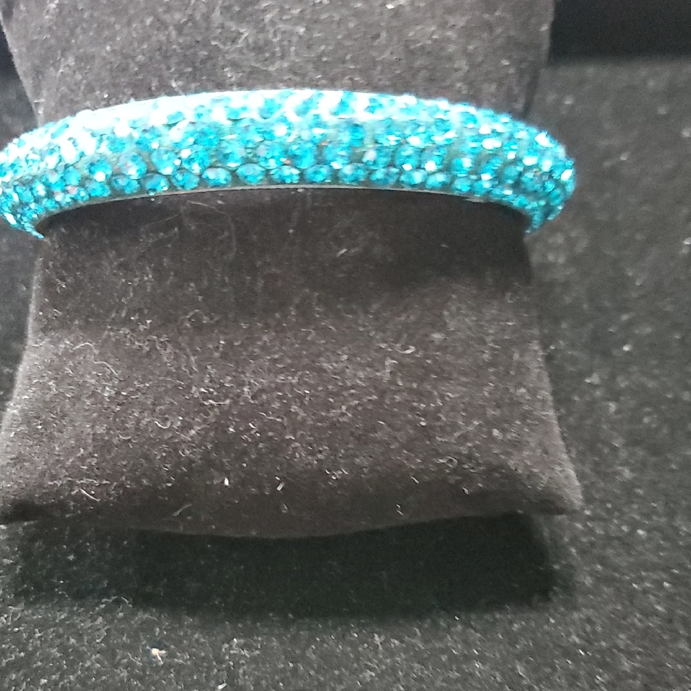Teal Crystal Pavé Stretch Bracelet - Women Jewelry